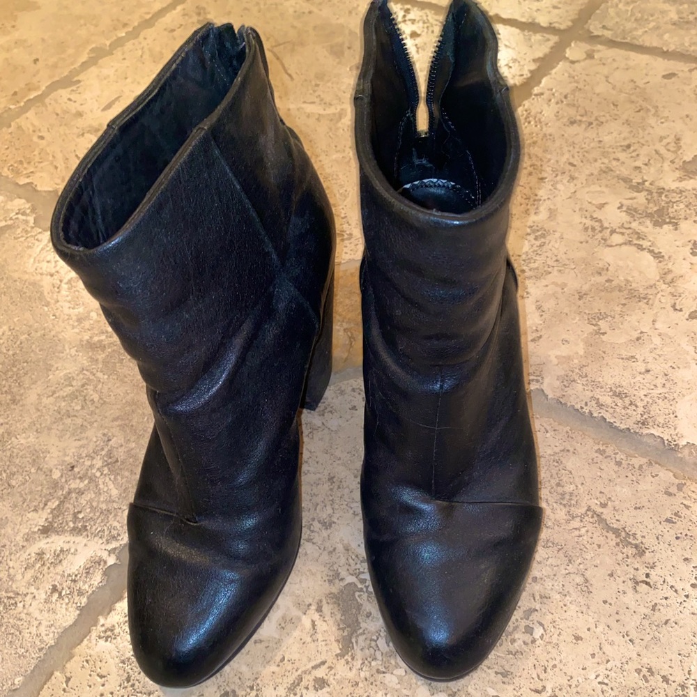 Rag & Bone Newbury boots black leather size 40/US10